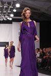 Аліна Асіївська. Показ Fur Garden — Belarus Fashion Week SS 2012 (наряди й образи: трикотажна фіолетова сукня)