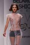 Modenschau von Tanya Arzhanova — Belarus Fashion Week SS 2012 (Looks: weißes transparentes Kleid, schwarzer Slip)