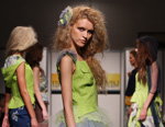 показ коллекции "Цветы саванны" (pret-a-porter, весна-лето 2012) дизайнера Виктории Колб. Эксклюзивный показ Белорусского Центра Моды SS2012
