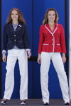 Pokaz ELEMA — BelTEXlegprom. Jesień 2012 (ubrania i obraz: żakiet niebieski, top pasiasty niebiesko-biały, spodnie białe, żakiet czerwony, spodnie białe)