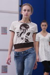 Pokaz KIM — BelTEXlegprom. Jesień 2012 (ubrania i obraz: jeansy niebieskie)