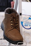 Обувь сезонов "осень-зима 2012" и "весна-лето 2013" от столичных производителей (наряды и образы: замшевые коричневые ботинки)