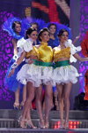 Finał — Miss Białorusi 2012 (ubrania i obraz: spódnica biała)