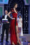 Maryna Kazłowa. Finał — Miss Białorusi 2012 (ubrania i obraz: sukienka czerwona)
