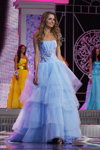 Dzina Zhukouskaya. Gala final — Miss Belarús 2012 (looks: vestido de noche azul claro)