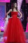 Anastasiya Pogranichnaya. Finale — Miss Belarus 2012 (Looks: rotes Abendkleid)