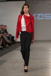 Показ Kaseee — Riga Fashion Week SS13 (наряди й образи: червоний жакет, чорні брюки, чорні туфлі)