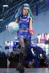 Makijaż fantazyjny — Róża Wiatrów - HAIR 2012 (ubrania i obraz: sukienka niebieska, rajstopy fantazyjne, )
