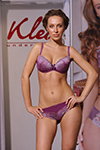 Паказ Kleo — Salon of Lingerie 2012 (нарады і вобразы: фіялетавы бюстгальтар, фіялетавыя трусы)