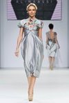 Alina Assi show — Volvo-Fashion Week in Moscow SS13 (looks: grey dress)
