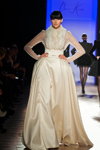 Показ Clarisse Hieraix — Aurora Fashion Week Russia SS14 (наряды и образы: белое вечернее платье)