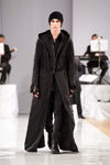 Показ Ianis Chamalidy — Aurora Fashion Week Russia AW13/14 (наряды и образы: чёрное пальто)