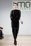 LMA Presents. Pokaz lidia.demidova — Aurora Fashion Week Russia AW13/14 (ubrania i obraz: suknia koktajlowa czarna, rajstopy czarne, botki damskie czarne)