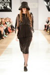 Modenschau von Lilia Kisselenko — Aurora Fashion Week Russia AW13/14 (Looks: schwarzer Hut)