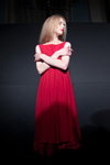 Präsentation von Tallinn Fashion Week — Aurora Fashion Week Russia SS14 (Looks: rotes Kleid)