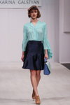 Pokaz Karina Galstian — Belarus Fashion Week by Marko SS2014 (ubrania i obraz: bluzka turkusowa, spódnica niebieska)