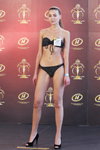 Natalia Lazuta. Casting de trajes de baño — Miss Supranational Belarus 2013. Parte 4 (looks: bikini negro, zapatos de tacón negros)