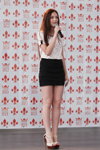 Casting — Miss Mińska 2013 (ubrania i obraz: spódnica mini czarna, top z nadrukiem biały)