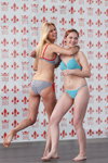 Кастинг — Міс Мінськ 2013 (наряди й образи: смугастий синьо-білий купальник на зав'язках, бірюзовий купальник; персона: Марія Смаргун)