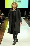 Показ BARBARA I GONGINI — Copenhagen Fashion Week AW13/14 (наряды и образы: чёрное пальто)