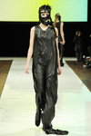 Pokaz BARBARA I GONGINI — Copenhagen Fashion Week AW13/14 (ubrania i obraz: sukienka czarna)