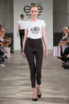 Дефиле финалисток Elite Model Look — Copenhagen Fashion Week SS14 (наряды и образы: белый топ, коричневые брюки, чёрные туфли)