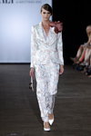 Показ Guldknappen — Copenhagen Fashion Week SS14 (наряды и образы: разноцветный брючный костюм, белые туфли)
