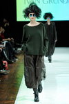 Modenschau von Ivan Grundahl — Copenhagen Fashion Week AW13/14 (Looks: schwarzer Pullover)