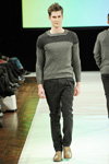 Показ Placed By Gideon — Copenhagen Fashion Week AW13/14 (наряды и образы: серый джемпер)