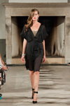Показ Stasia — Copenhagen Fashion Week SS14 (наряды и образы: чёрное платье, чёрные туфли)