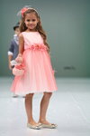 Modenschau von ITALIAN KIDS — CPM SS14 (Looks: rosanes Kleid)