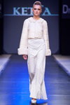 Показ KETTA — Дефиле на Неве SS2014 (наряды и образы: белое платье, белая куртка)
