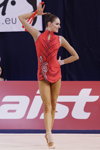 Carmel Kallemaa — Puchar Świata 2013 (ubrania i obraz: trykot gimnastyczny czerwony)