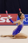 Djamila Rakhmatova. Djamila Rakhmatova — Weltcup 2013 (Looks: blauer Gymnastikanzug)