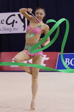 Yuqing Yang. Виступ китайських гімнасток — Етап Кубка Світу 2013