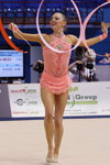 Melitina Staniouta. Melitina Staniouta — Weltcup 2013 (Looks: rosaner Gymnastikanzug)