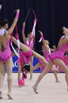 Übung mit den Keulen. Aserbaidschan — Weltcup 2013 (Looks: Fuchsia Gymnastikanzug)