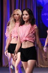 Fotomodel. FotoART 2013 (looks: pink top, black shorts)