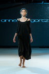 Annette Görtz show (looks: black dress)
