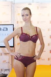 Felina show — Lingerie-Expo 2013 (looks: beetroot bra, beetroot pants)