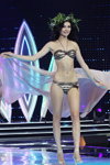 TOP-25. Gala final — Miss Minsk 2013 (looks: , bañador estampado, sandalias de tacón blancas)