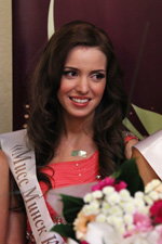 Polina Batrakova. TOP-15. Gala final — Miss Minsk 2013. Parte 1