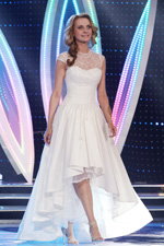TOP-15. Фінал — Міс Мінськ 2013. Частина 2 (наряди й образи: біла весільна сукня, білі босоніжки)
