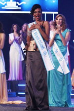 Esonica Veira and Annie Fuenmayor. Final — Miss Supranational 2013. Part 1