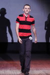 Містер Гомель 2013 (наряди й образи: смугаста червоно-чорна теніска, чорні штани)