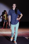 Mister Gomel 2013 (ubrania i obraz: spodnie turkusowe, koszula dżinsowa niebieska)