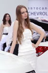 Olga Sansevich. Chicas — Motorshow 2013. Parte 2 (looks: vestido blanco)