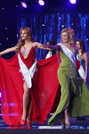 Final — Miss Supranational 2013. Part 4 (looks: redevening dress with slit, greenevening dress)