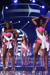 Desfile de trajes de baño — Miss Supranational 2013. Parte 3 (looks: bañador rosa)