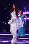 Diana Kubasowa. Finał — Miss Supranational 2013. Top-20. Część 3 (ubrania i obraz: suknia wieczorowa biała)